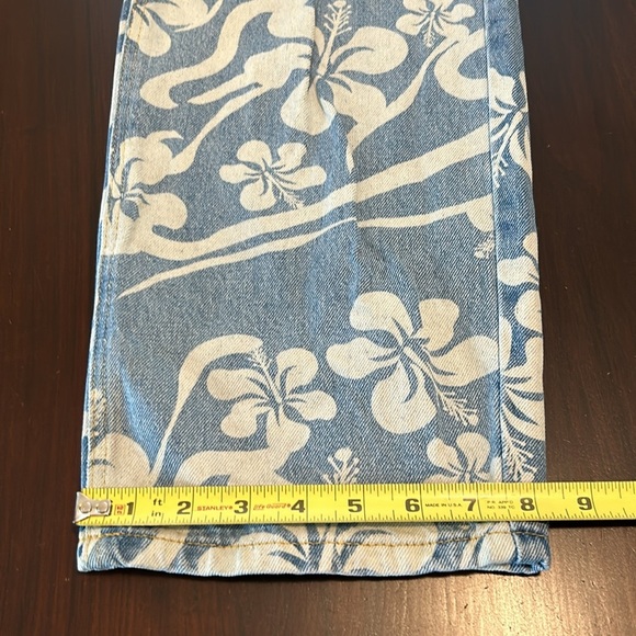 Tiger Mist Hawaiian Hibiscus High Waist Baggy Fit Button Fly Jeans - Picture 7 of 14